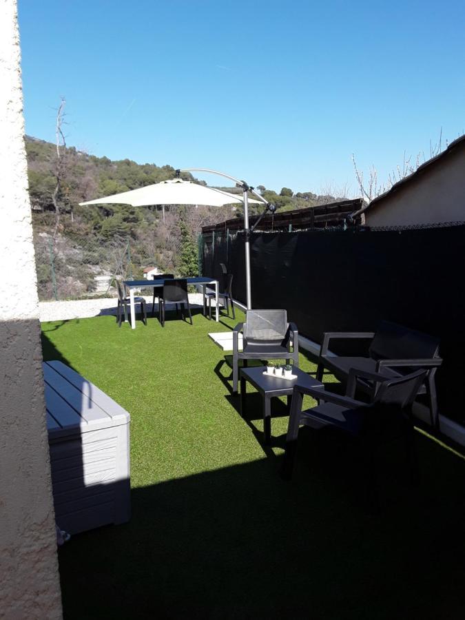 Ferienwohnung F1 Avec Un Espace Jardin Gattières Exterior foto